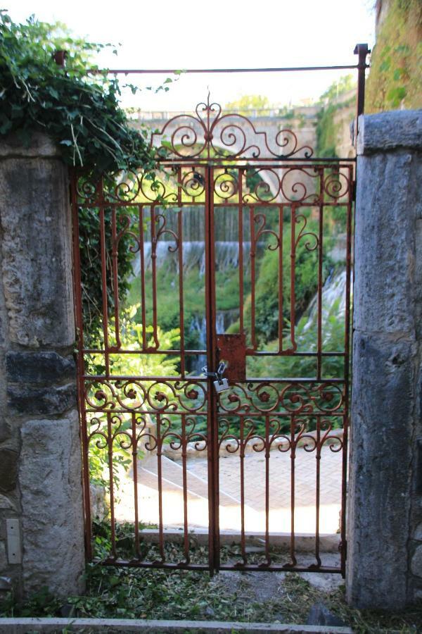 Tivoli Casa Belvedere Esterno foto